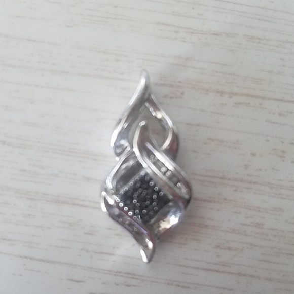 Kay Jewelers Pendent Sterling Silver - Picture 2 of 3